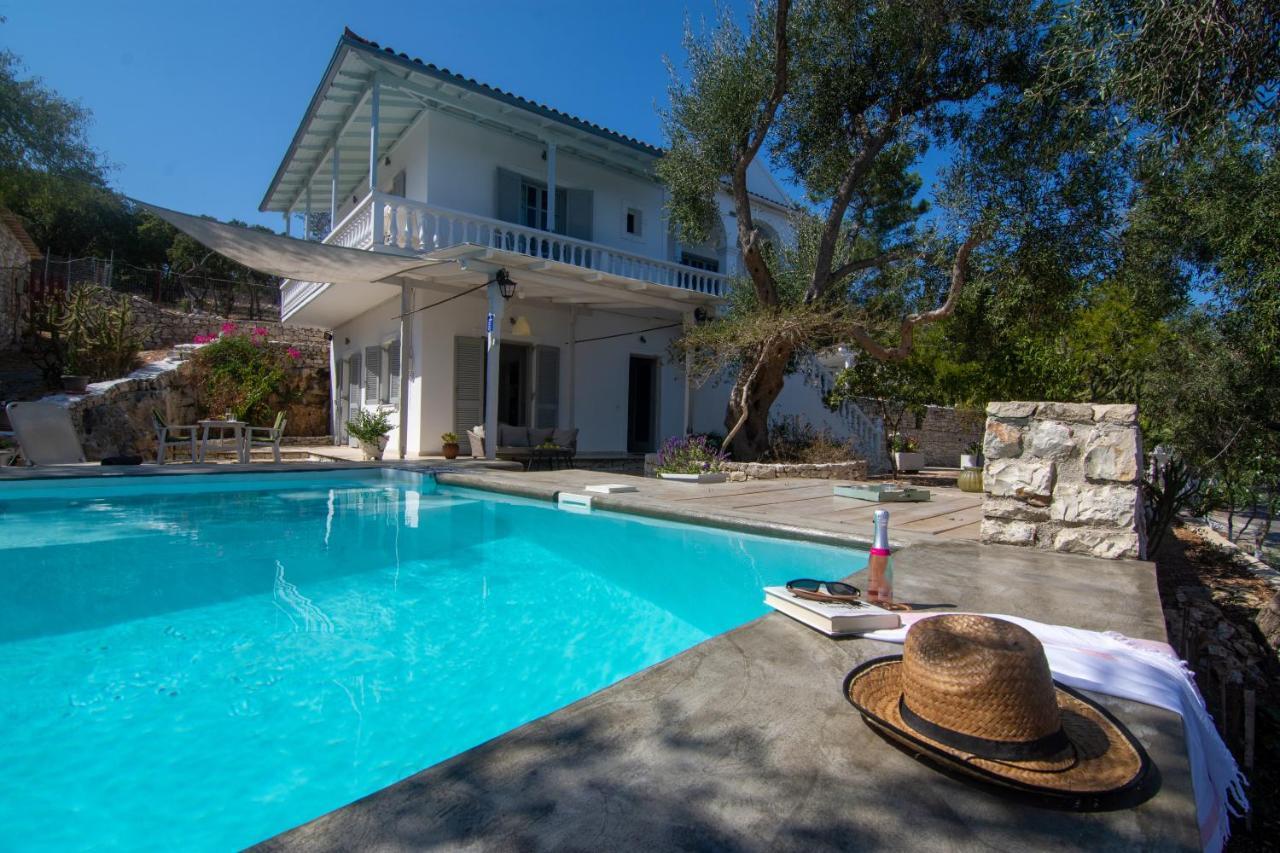Paxosblue Suites & Villas Gáios Exterior foto