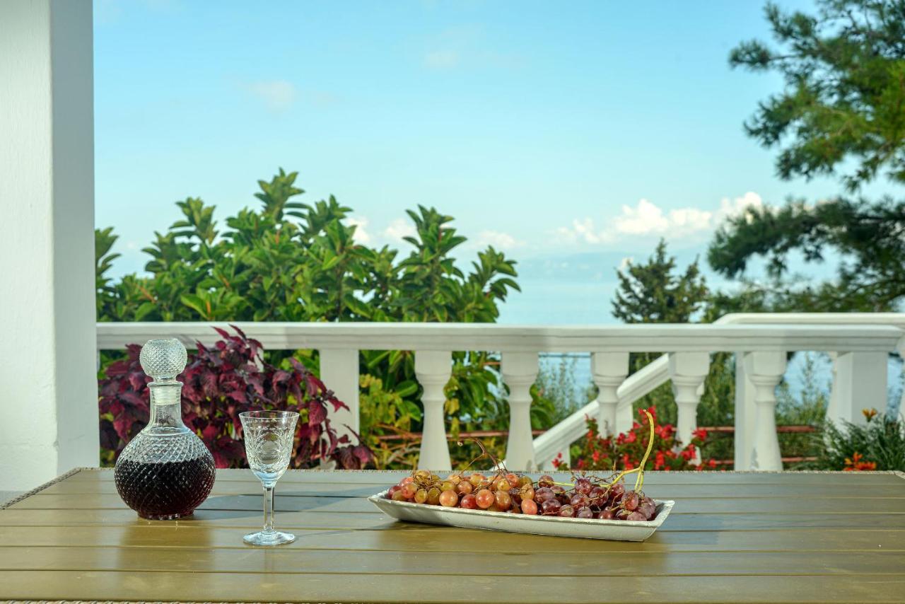 Paxosblue Suites & Villas Gáios Exterior foto